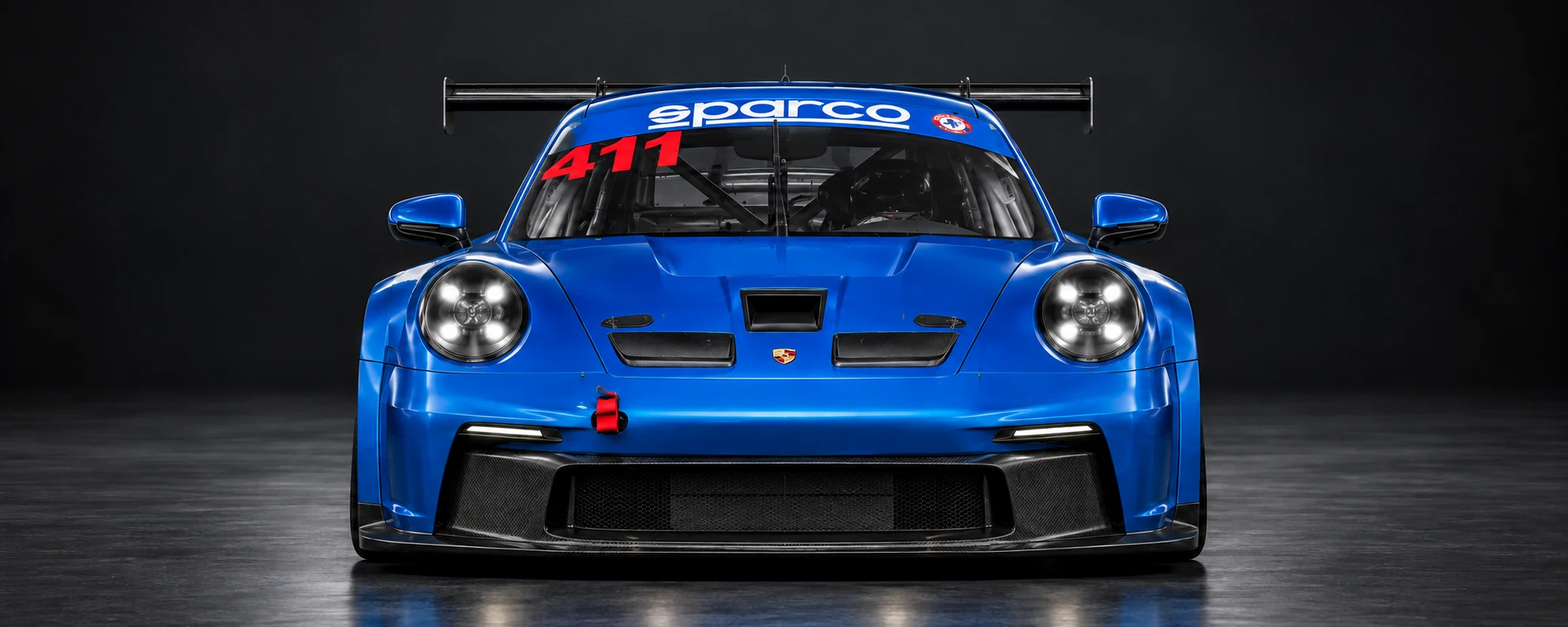 Render showroom della Porsche 992 GT3 Cup #411, vista frontale